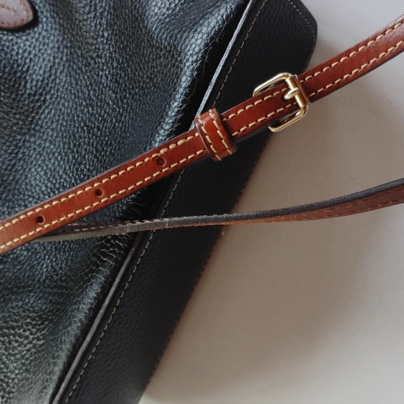 Dooney & Bourke Vintage Leather Tote - Picture 3 of 16